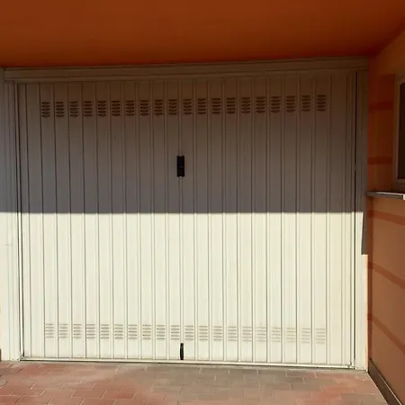 Διαμέρισμα Orange